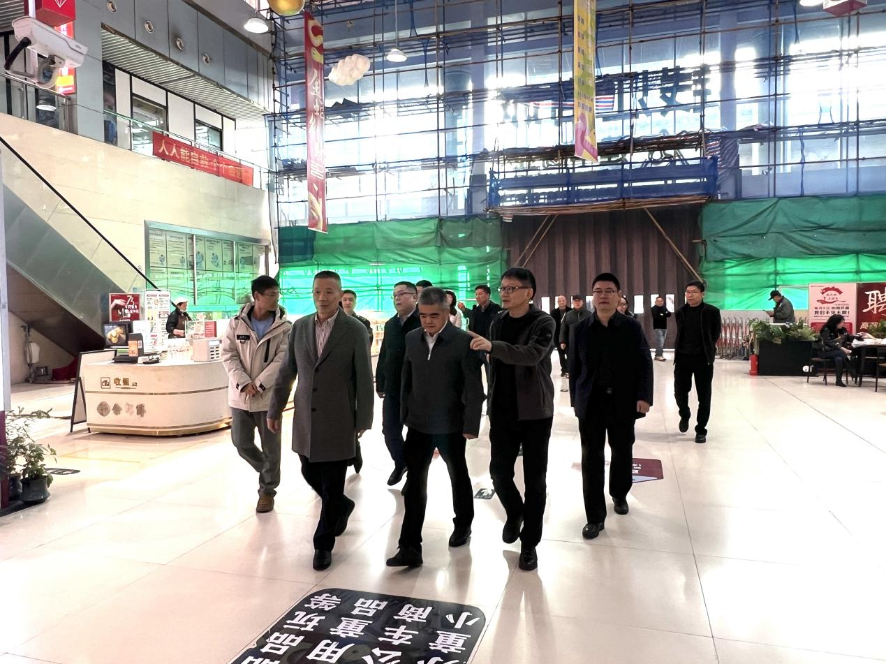 錢江商城迎市區(qū)聯(lián)合檢查 織牢經(jīng)營與消防雙重防線