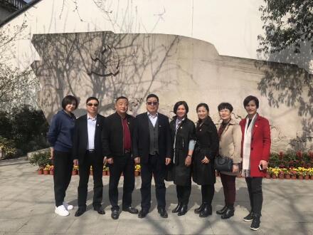 沈塘灣經(jīng)合社黨總支、建華集團(tuán)黨委黨員開(kāi)展春訓(xùn)冬訓(xùn)活動(dòng)