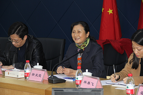 20171208市投資促進(jìn)局黨組副書(shū)記徐文霞蒞臨建華文創(chuàng)集團(tuán)調(diào)研 (1).jpg